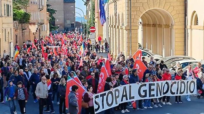 Manifestazione a Siena contro la guerre