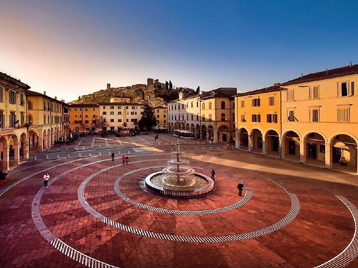 piazza Arnolfo a Colle Val d'Elsa