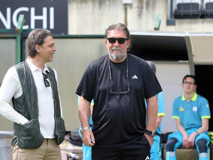 mister Gill Voria