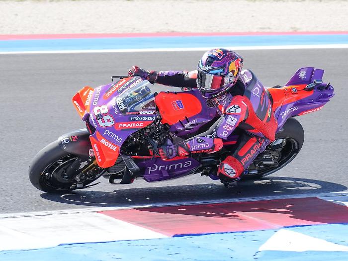 Il governatore Eugenio Giani esulta per la vittoria della Pramac nel mondiale di MotoGp: “Grande Paolo Campinoti, orgoglio toscano”