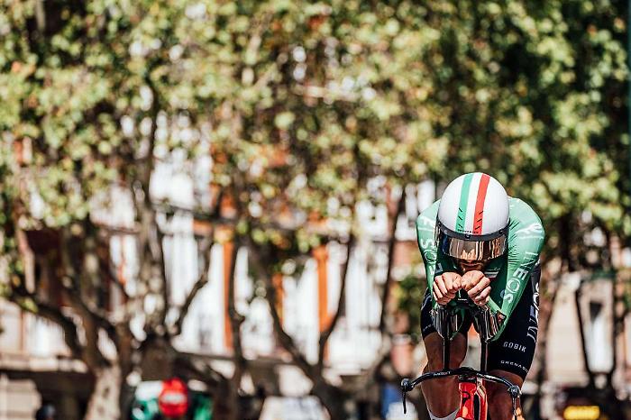 Ganna argento europeo nella crono elite, trionfa Evenepoel
