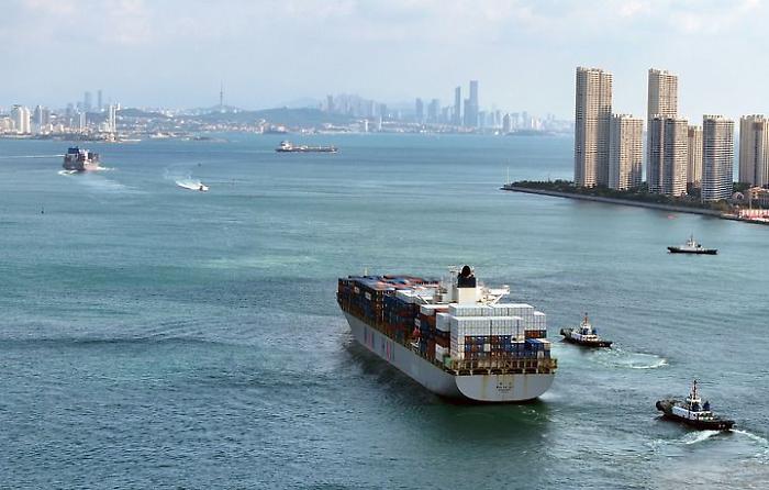 Cina, commercio estero cresce del 3,6% nei primi dieci mesi del 2025