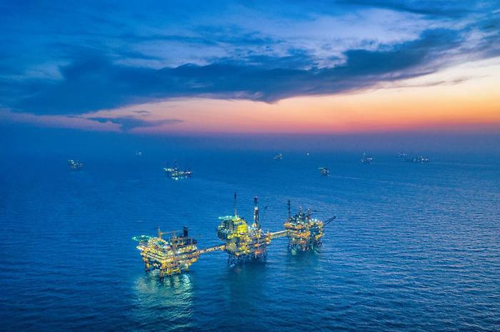 Cina, pi&ugrave; grande giacimento offshore registra produzione record petrolio e gas