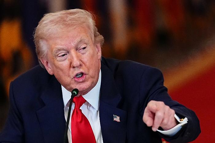 Trump "L'Iran da bullo del Medio Oriente a perdente, si arrenda"