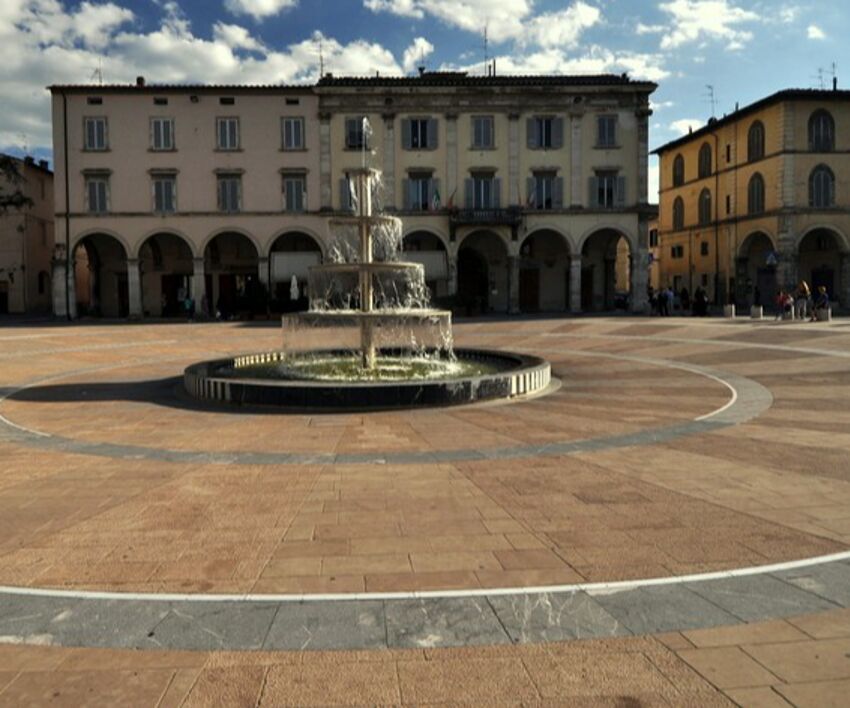 piazza arnolfo colle